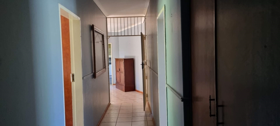 5 Bedroom Property for Sale in Roodewal Free State